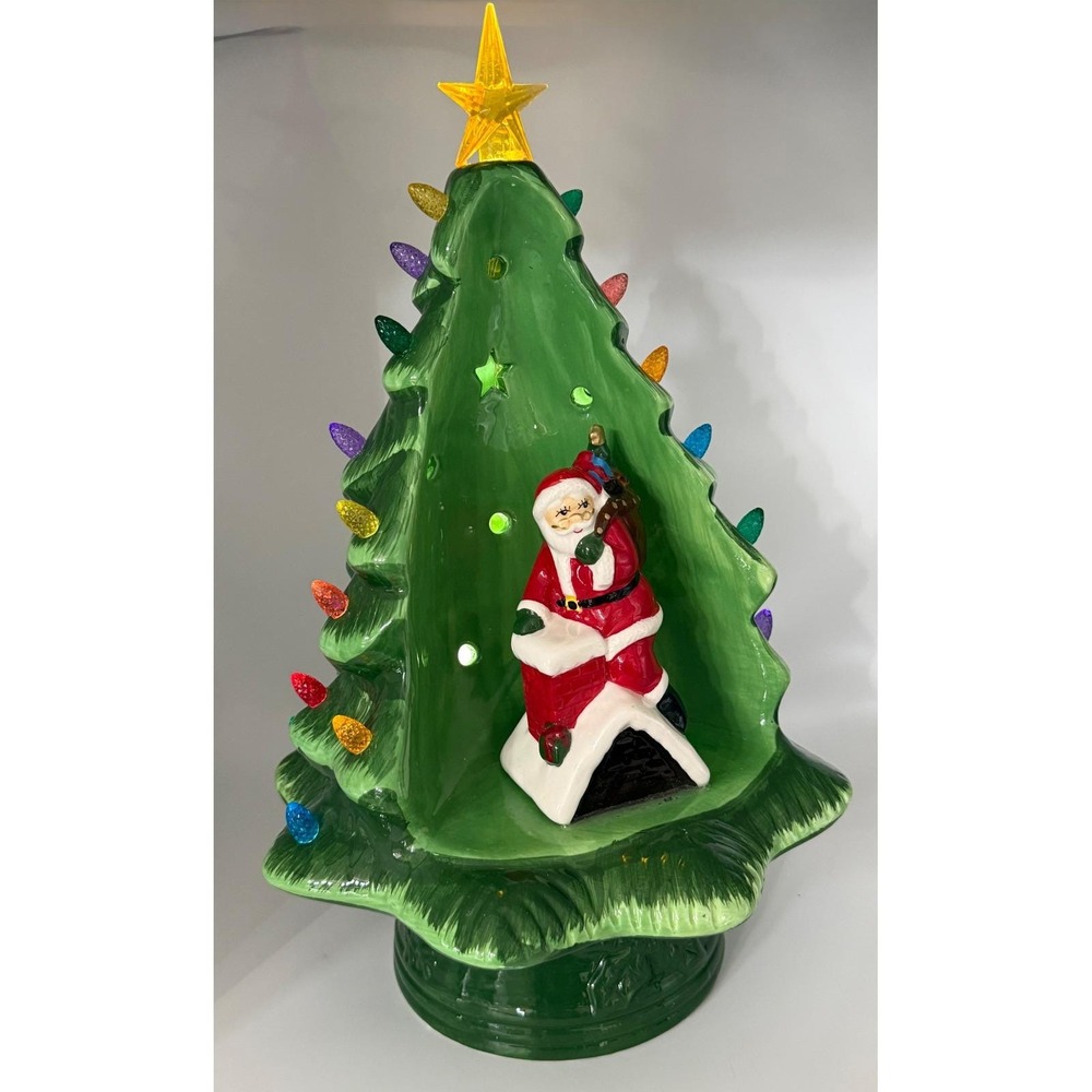 Vtg Mr Christmas ceramic Lighted Christmas Tree with Santa Chimney Scene Green‎